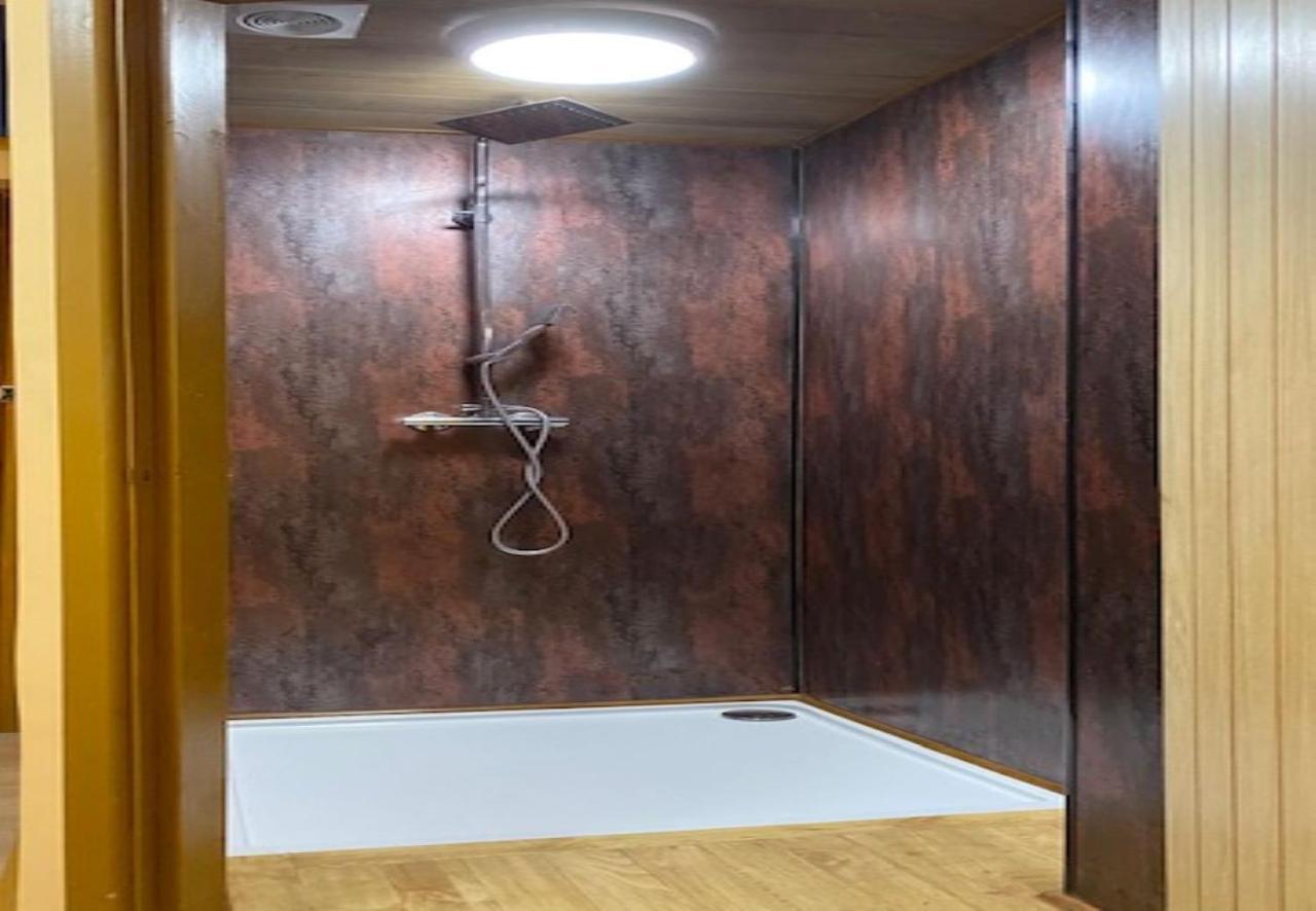 Ideal Abode Abbots 4 En-Suite Chester Eksteriør billede